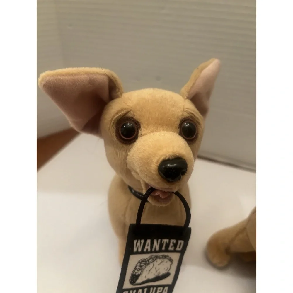 2 Vintage Taco Bell Talking Chihuahuas Happy New year and Wanted Chalupa 2000/98